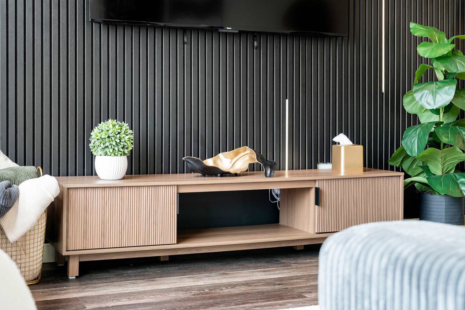 Building Photo - 1122 W Chicago Ave