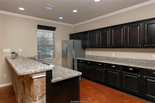 Building Photo - 3302 Wakewell Ct