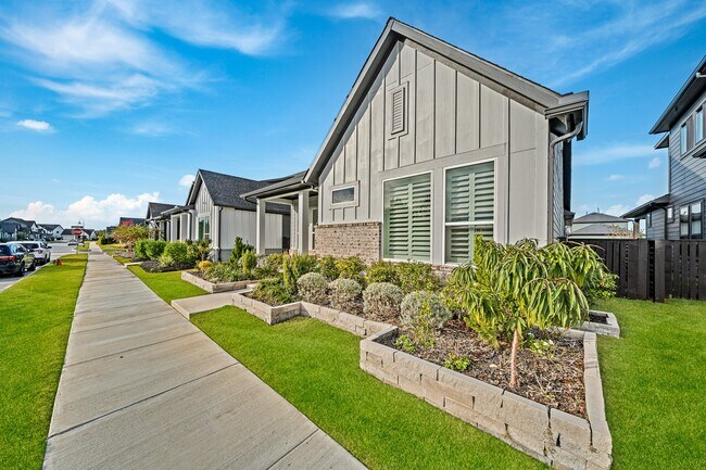 Building Photo - 18530 Joyous Ln