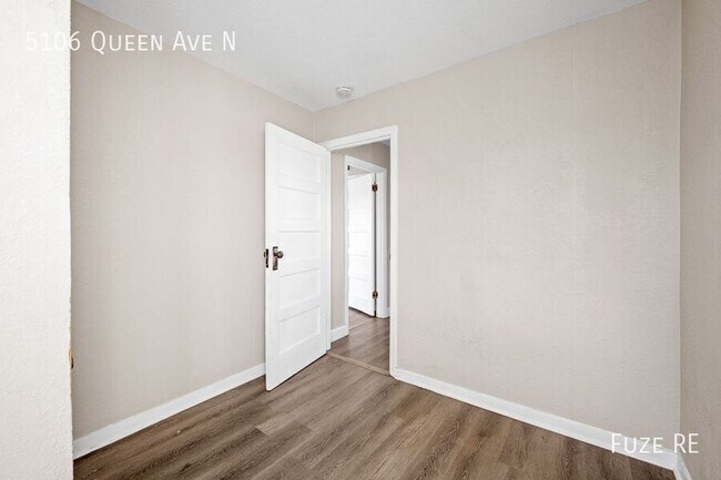 Building Photo - 5106 N Queen Ave