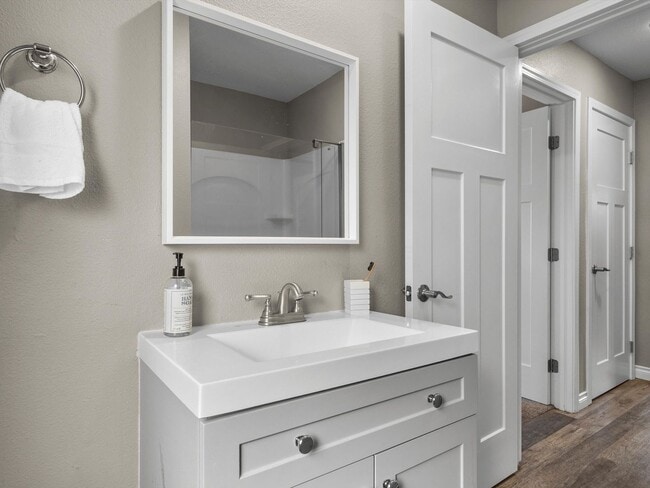 Building Photo - 4111 6th Ave