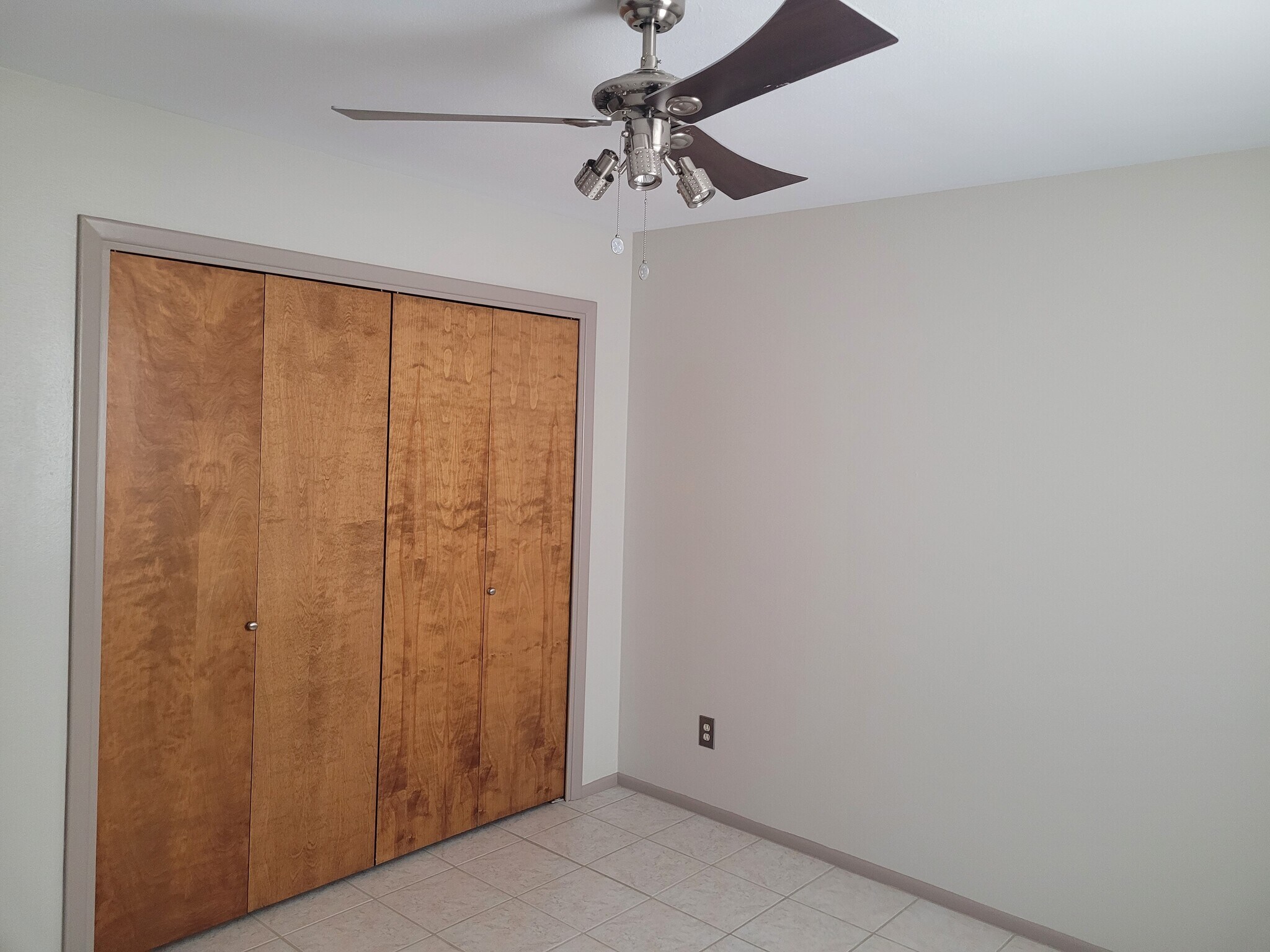 Building Photo - 1319 Pacheco Ct