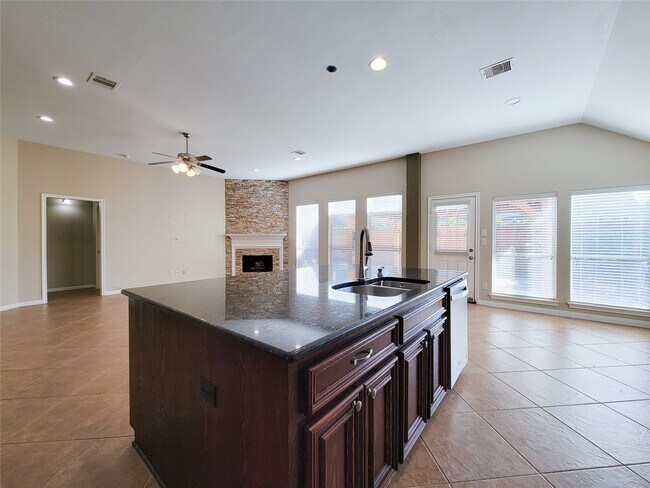 Building Photo - 9514 Garnet Falls Ln