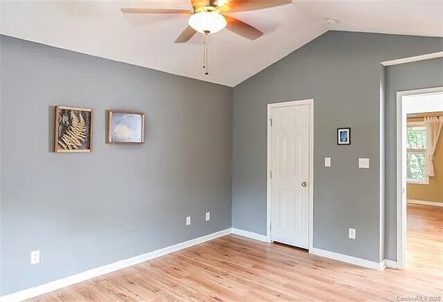 Building Photo - 1 Dogwood Ln