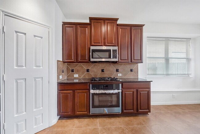 Building Photo - 25715 Owl Landing Ln