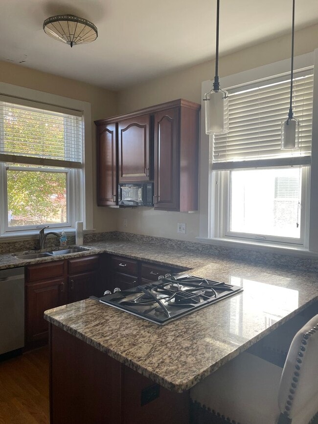 Building Photo - HYDE PARK SINGLE FAMILY HOME WITH OFF-STRE...