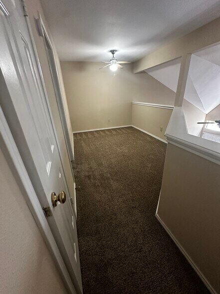Building Photo - 9601 Forest Ln