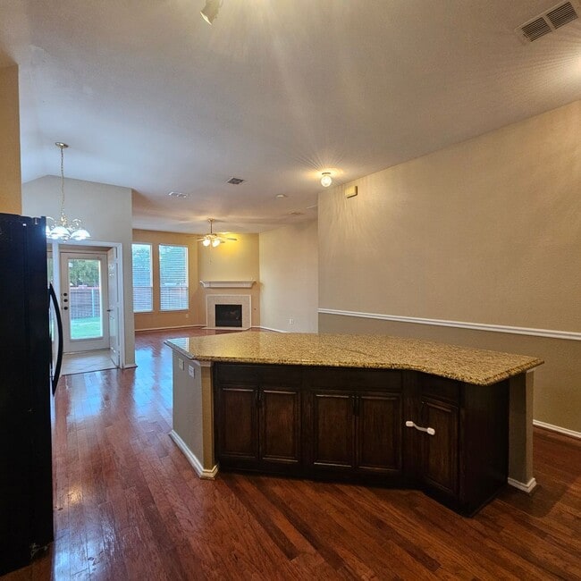 Building Photo - Pine Ridge Estates