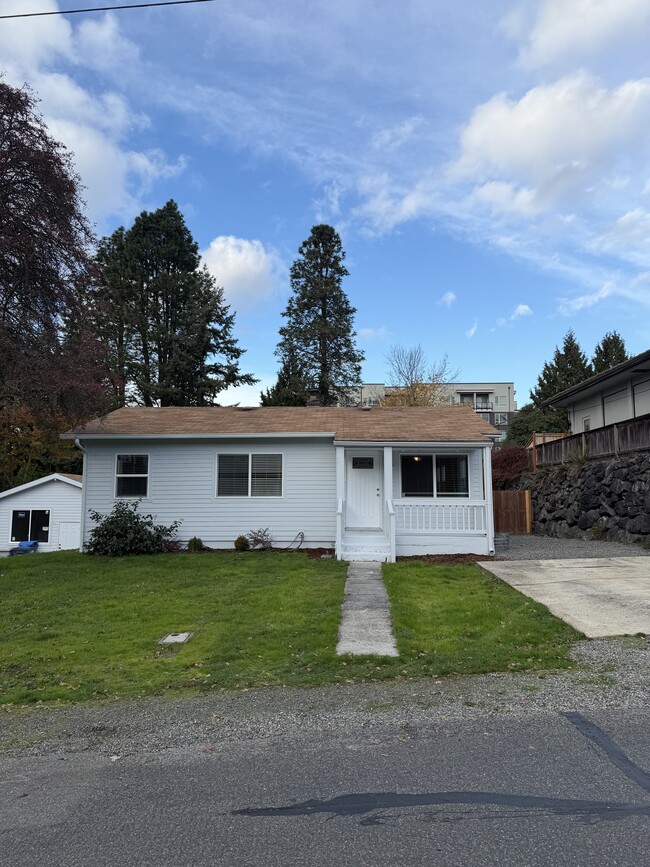 Primary Photo - 7511 37th St W