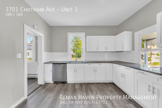 Building Photo - 3701 Chatham Ave
