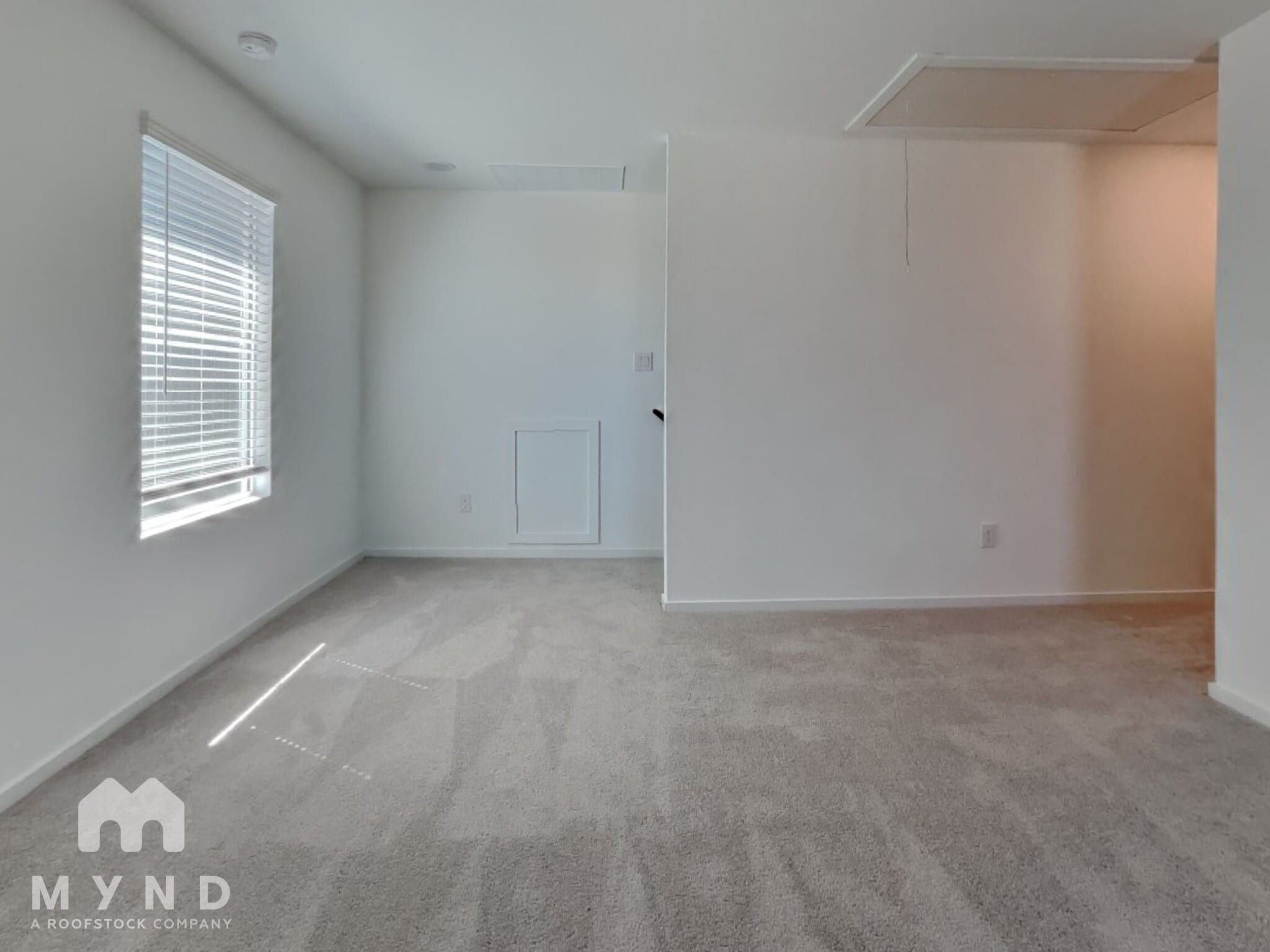 Building Photo - 7109 Aqua Marine