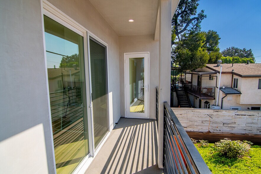 Building Photo - 4610 Franklin Ave