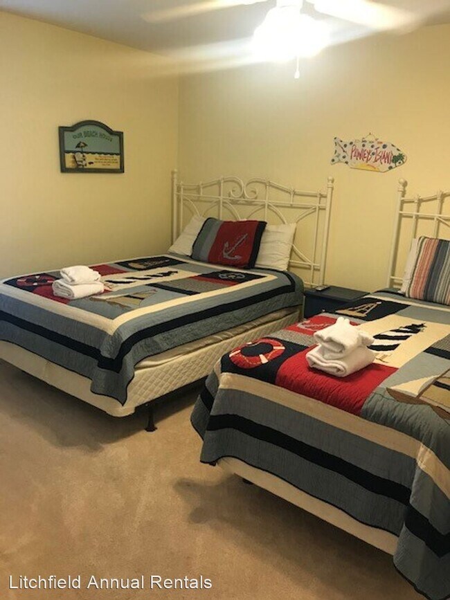 Building Photo - 3 br, 2 bath House - 749 Blue Stem Dr Unit...