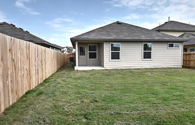 Building Photo - 13327 Whisper Rnch