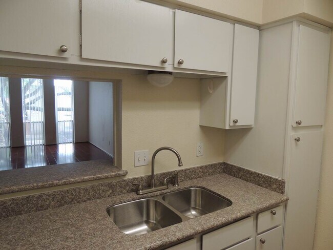 Building Photo - 4641 Wild Indigo St