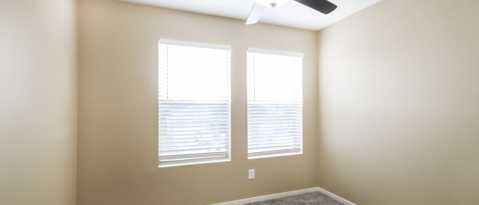 Building Photo - 1127 Laurel Chase Tr