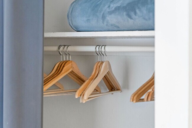 Building Photo - 47 5th St NW