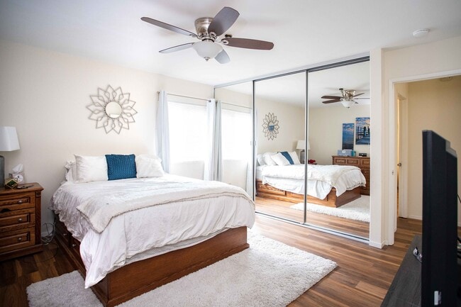 Master Bedroom - 4903 Indian Wood Rd