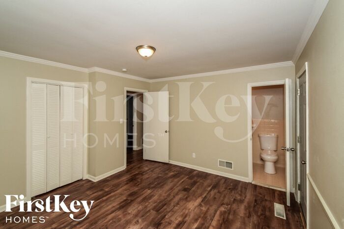 Building Photo - 1416 Brewster Cir