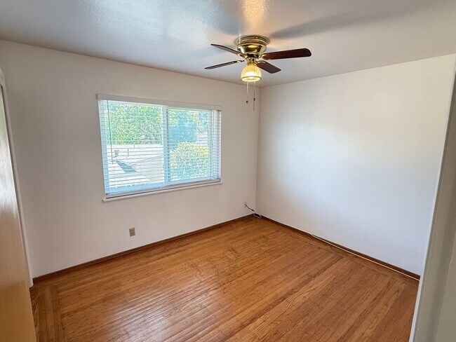 Building Photo - 5124 McBryde Ave