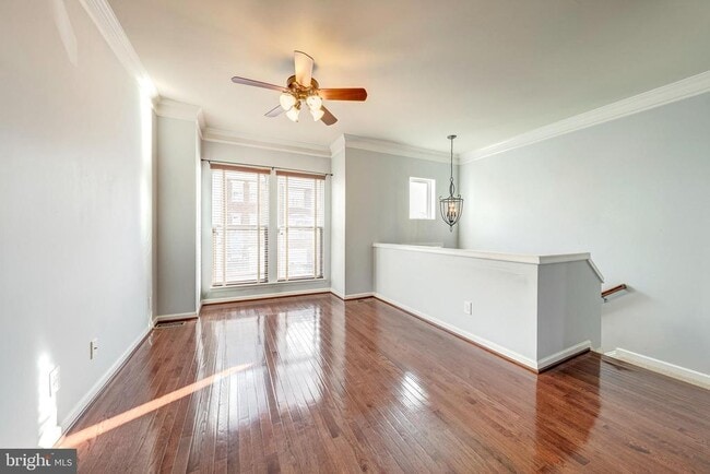 Building Photo - 42644 New Dawn Terrace