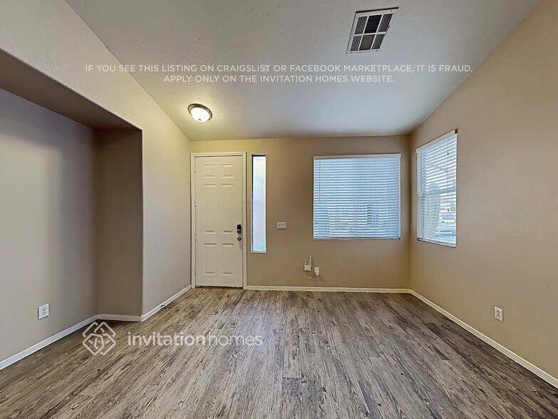 Building Photo - 942 Veranda View Ave