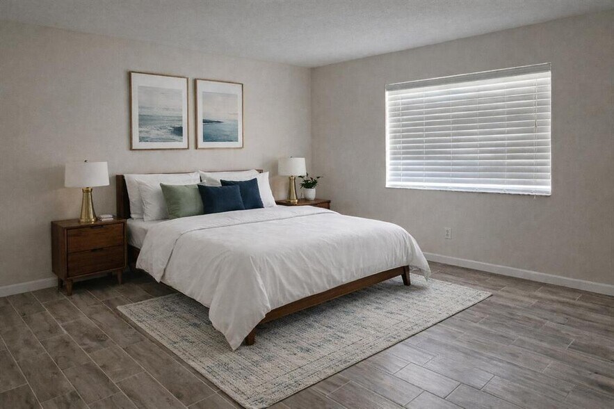 Building Photo - 1630 NW 52nd Ave