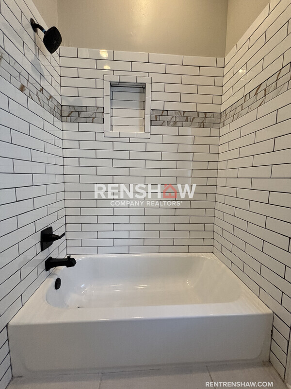 Building Photo - 59 N Willett St