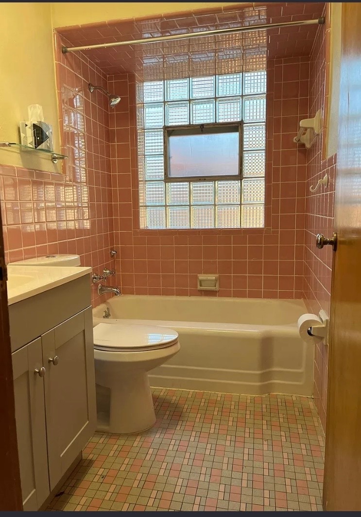 Building Photo - 2326 Fairy Bell Dr