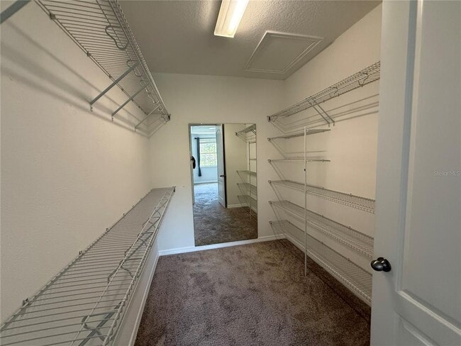 Building Photo - 14434 Swanley St