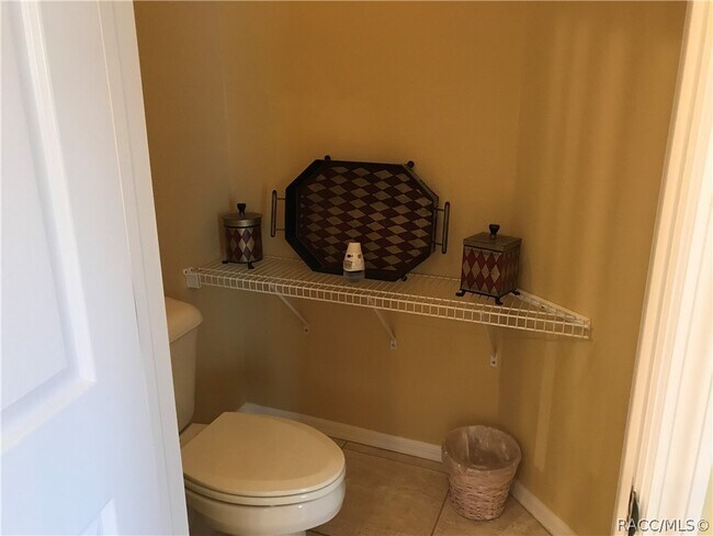 Building Photo - 1716 W Lago Lp