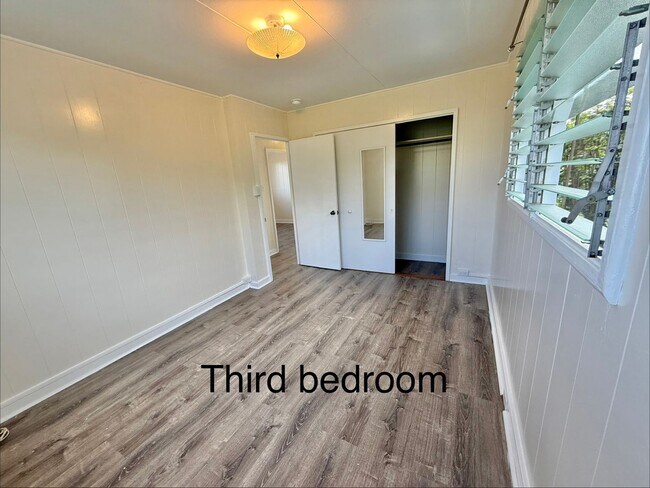Building Photo - 3670 Hilo Pl