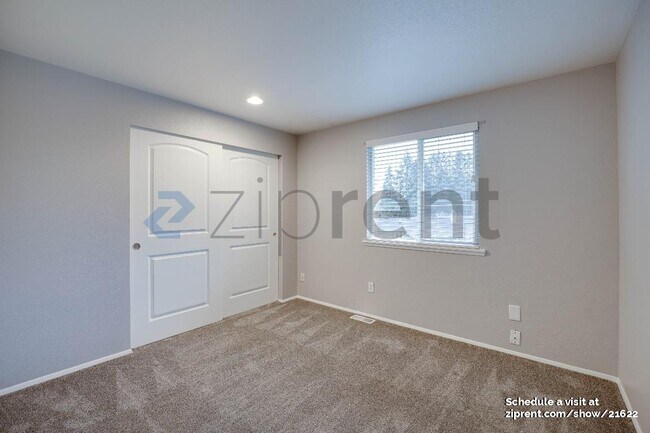 Building Photo - 17622 SE 268th Pl