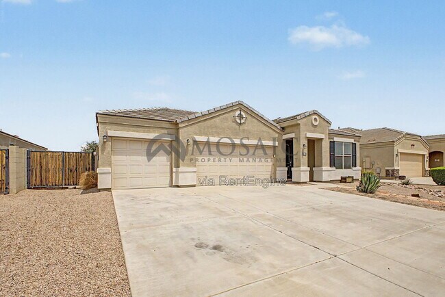 Building Photo - 598 W Belmont Red Trail