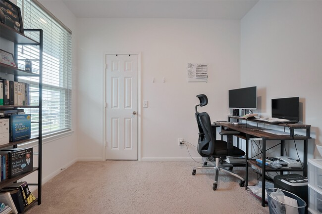 Building Photo - 6718 Forbes Run Dr