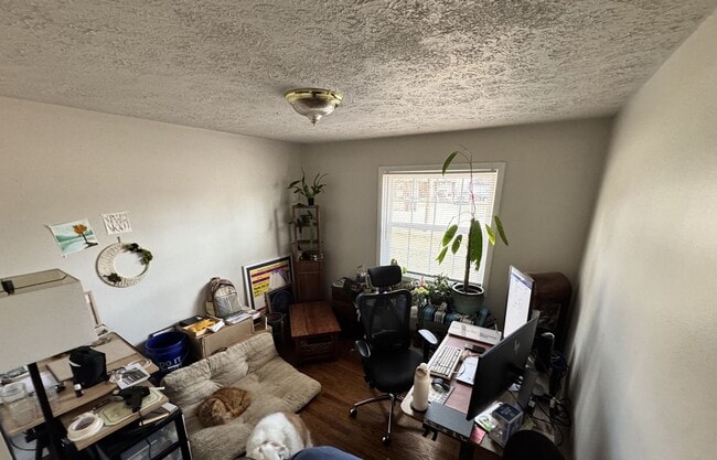 Building Photo - Single Family Home in the heart of Fern Creek