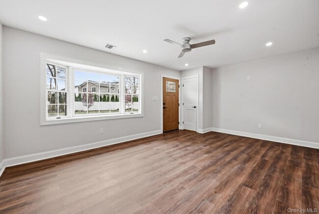 Building Photo - 3685 Hope Pl