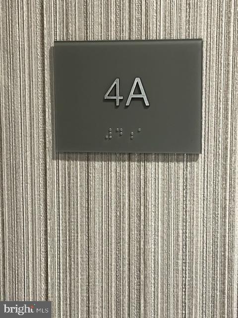 Building Photo - 105 S 18th St