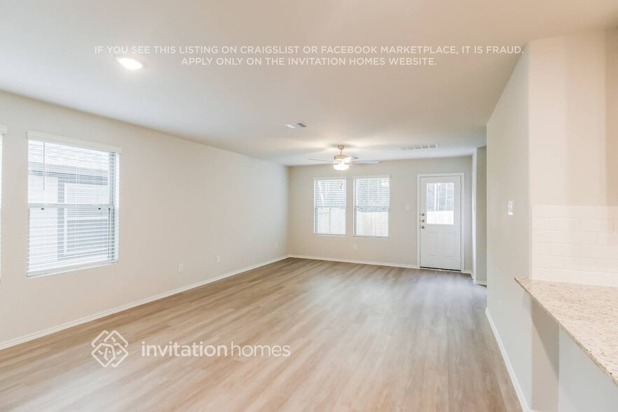 Building Photo - 24907 Aconite Ln