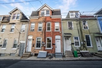 Building Photo - Move-In Ready 3BR Home in Central Allentown