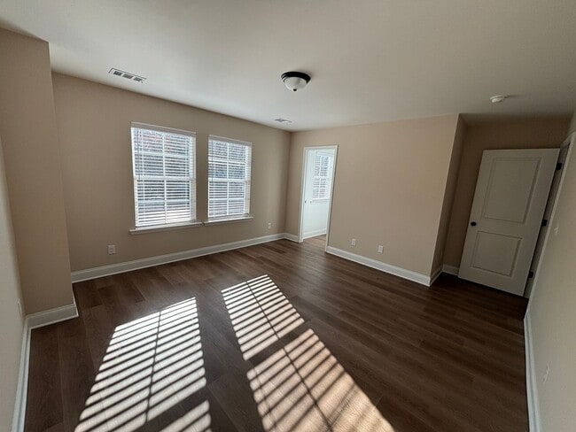 Building Photo - Baldwin Place - Columbia County