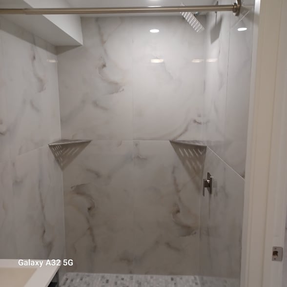 Building Photo - 315 Cameron Rd