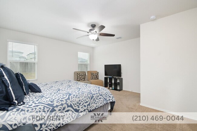 Building Photo - 2019 4-Bedroom Home | 2,106 Sq Ft | Fenced Yard | 2-Car Garage | Pet Friendly | Near Lackland & 1604