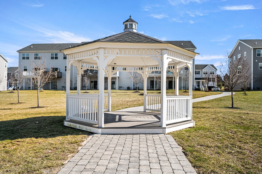 Building Photo - 1857 Boulder Dr