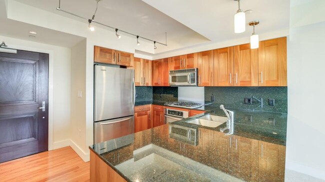 Building Photo - 1 bedroom in Bellevue WA 98004