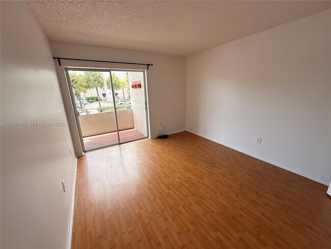 Building Photo - 7747 SW 86th St