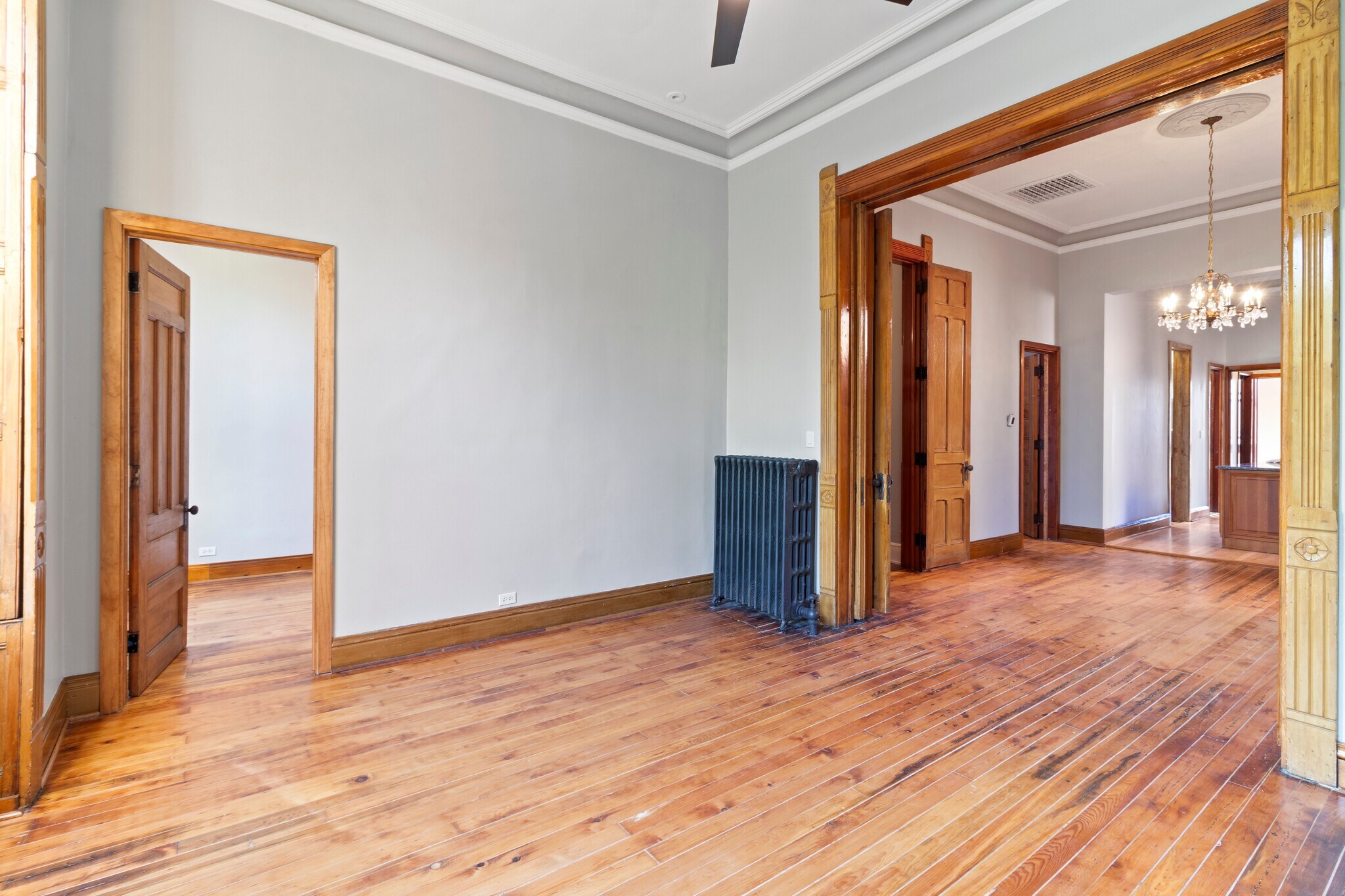 Building Photo - 1512 W Jackson Blvd