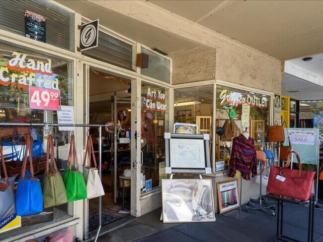 Building Photo - 1311 Woodland Ave