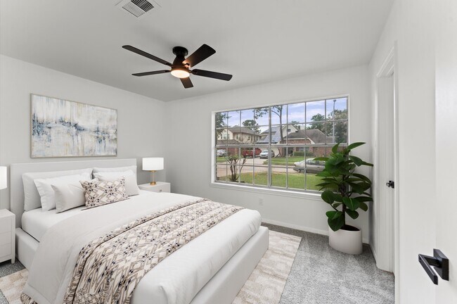 Building Photo - 17523 Hamilwood Dr