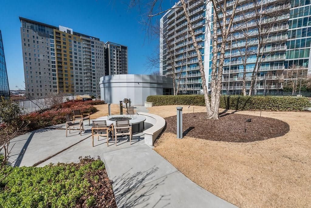 Building Photo - 44 Peachtree Pl NE